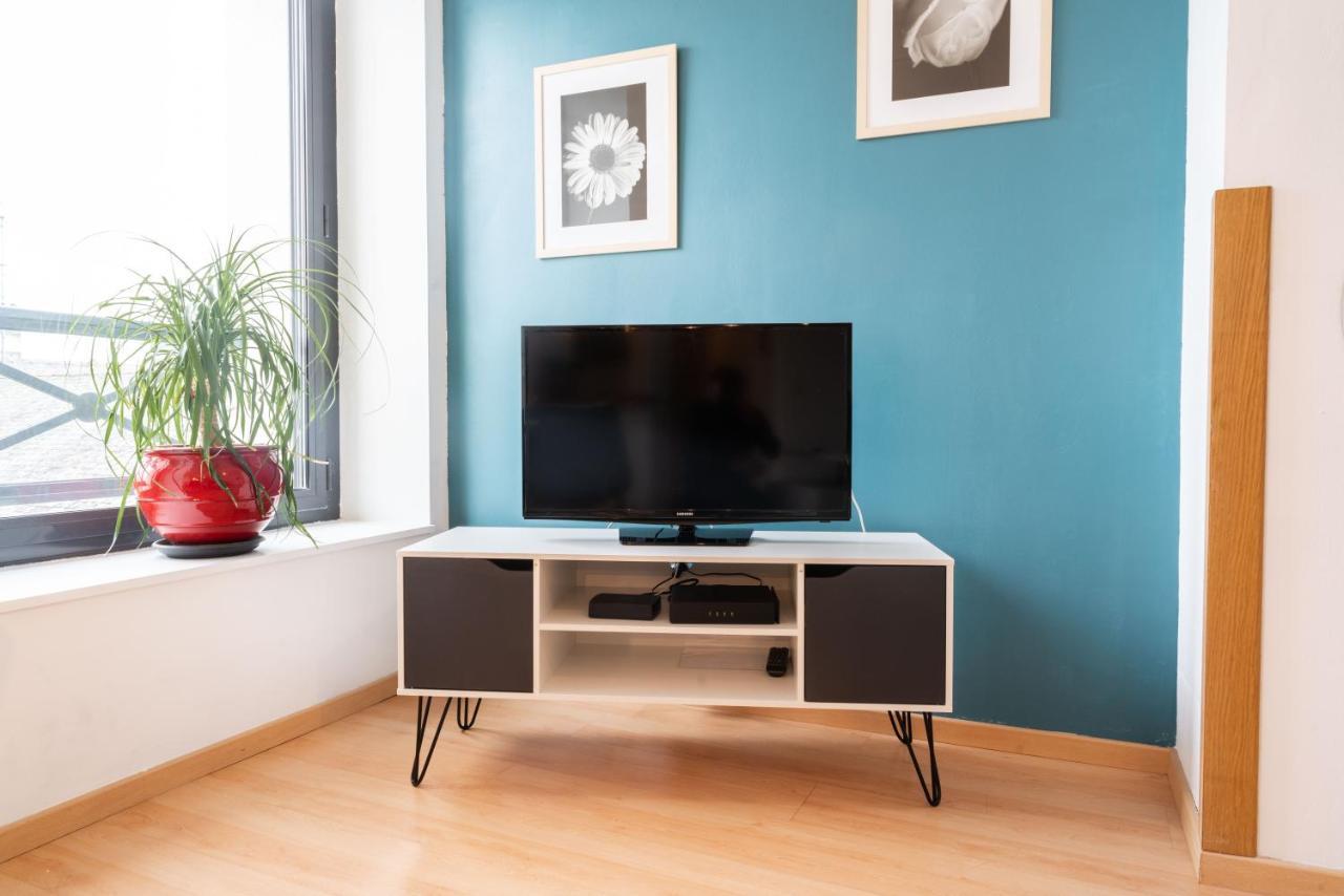 Appartement Rien Que Pour Vous Proche Centre Ville Laval  Ngoại thất bức ảnh